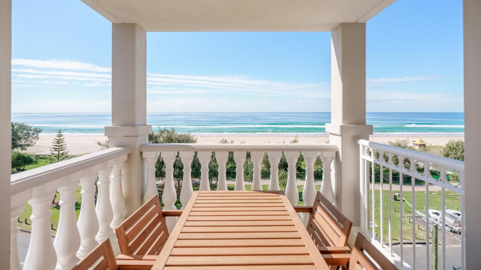 La Grande Apartments Gold Coast Buitenkant foto